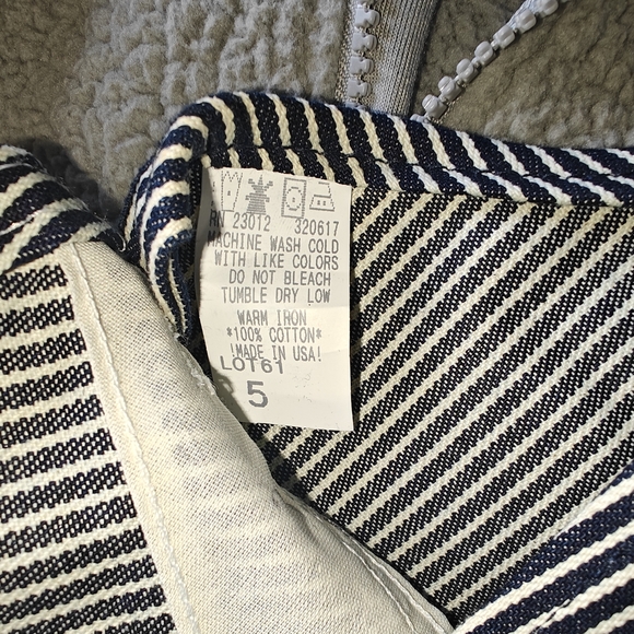 Round House Children's Navy Hickory Engineer Stripe Overalls Size 5 Toddler Kids - Picture 6 of 6